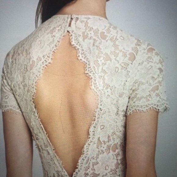 BCBG Mandanda Romper lace - Picture 2 of 6